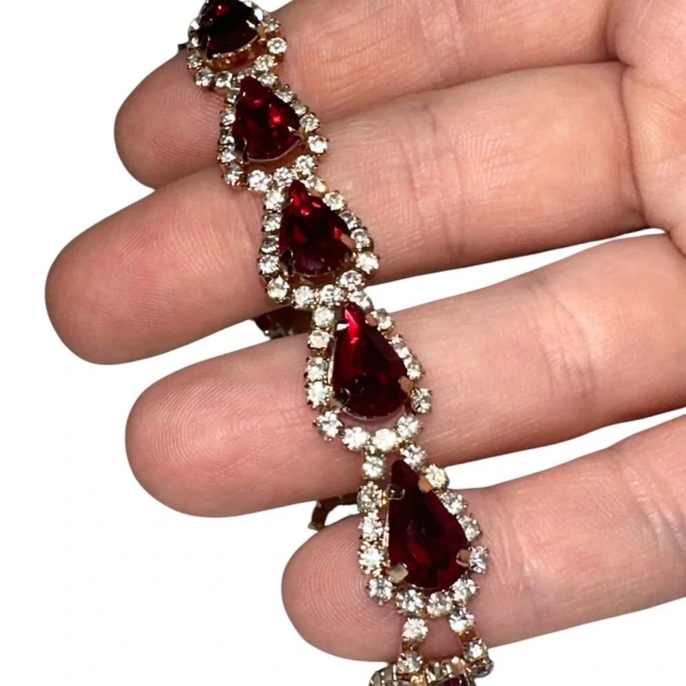 Vintage Inspired Red Stone Bracelet Gold Tone Teardrop Crystal Statement Jewelry